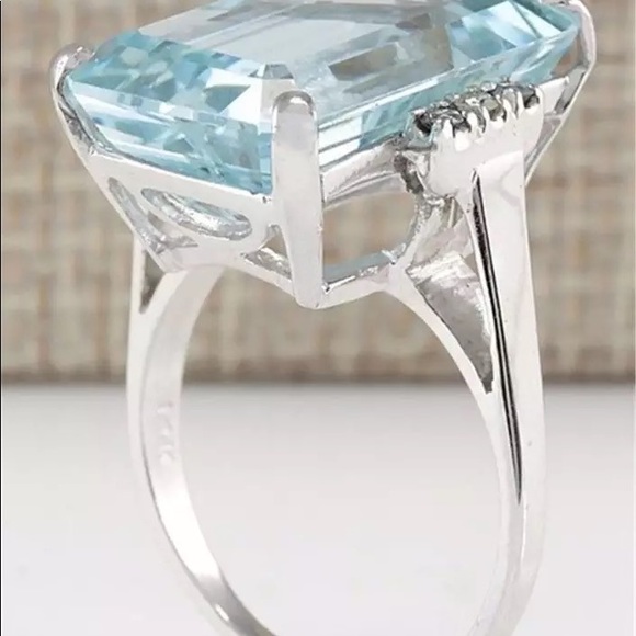 Aquamarine & CZ Silver sz 7 - Picture 2 of 2